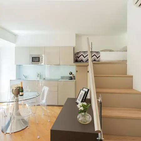 Charming City Centre By Rentallcomo Apartman *
